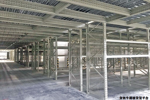 閣樓貨架圖片 閣樓貨架圖片